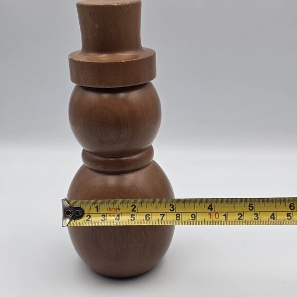 Wooden Snowman Pepper Grinder Holiday Christmas Decor Natural Elements Cottage - Picture 4 of 4
